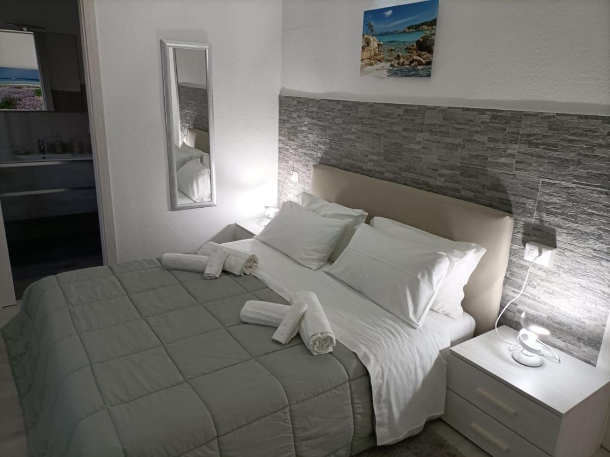 The Sunset Hotel San Teodoro  Exterior foto